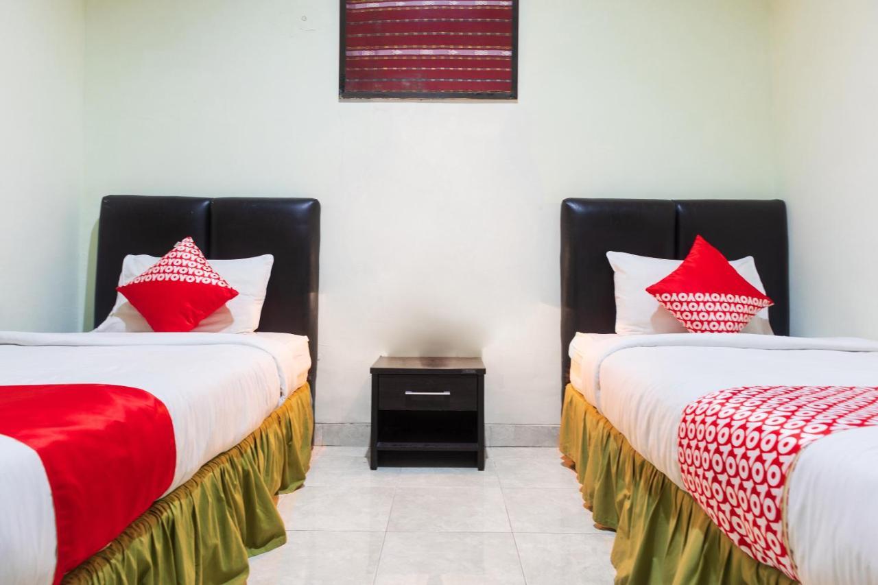 Super Oyo 1682 Greenia Hotel Kupang  Exterior foto