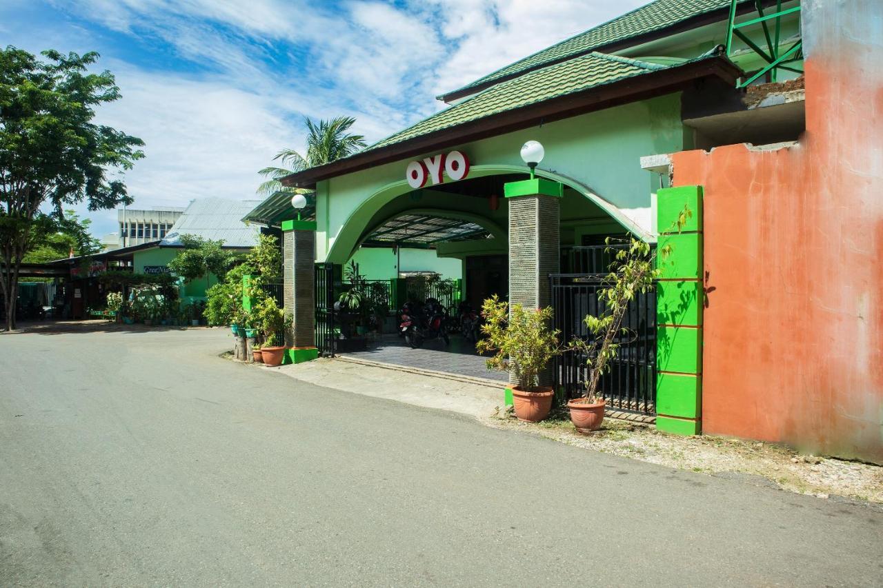 Super Oyo 1682 Greenia Hotel Kupang  Exterior foto